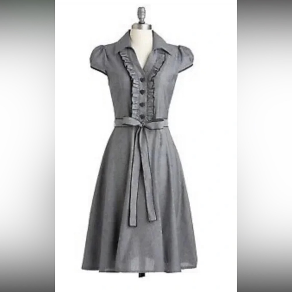 MODCLOTH Gray “About The Artist” Dress By Yellow Star EUC LARGE retro  style